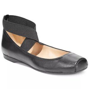 JESSICA SIMPSON BLACK LEATHER MANDALAYA FLAT - EXCELLENT CONDITION - SIZE 8 M